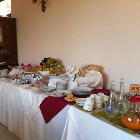 Hotell Smeraldo Castelnuovo Magra