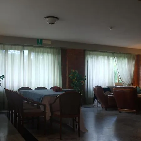 Smeraldo Hotell Castelnuovo Magra